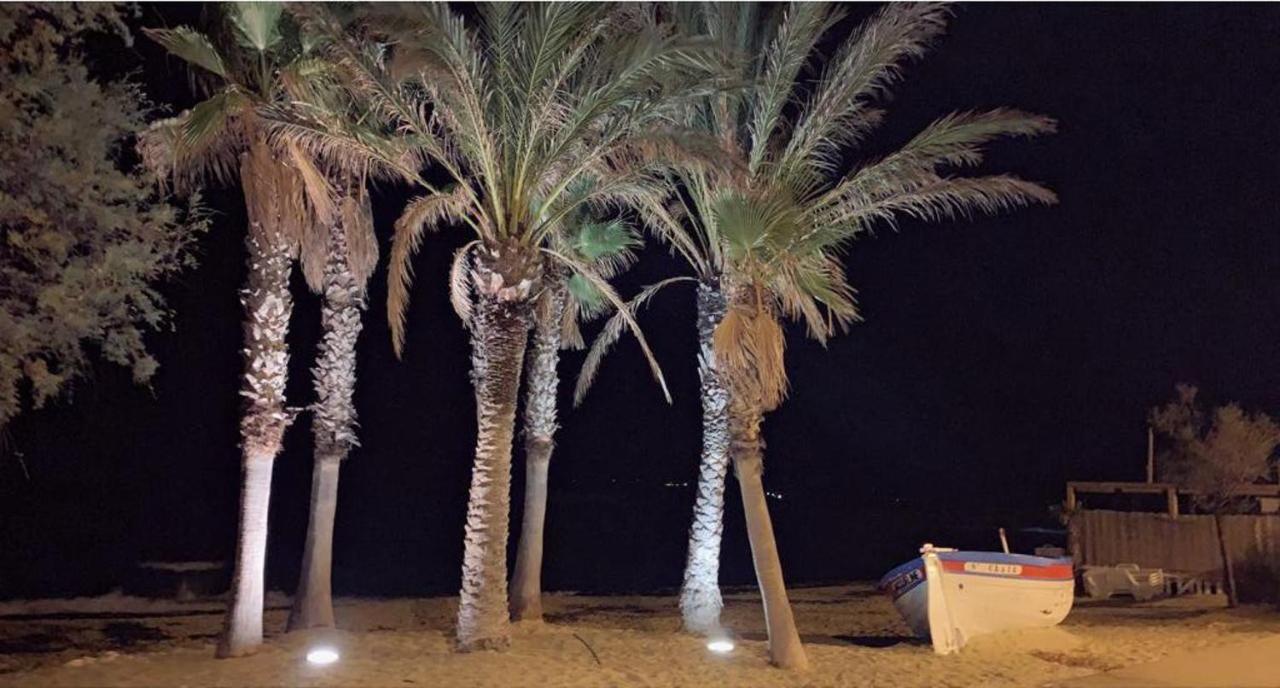 Face Mer Entre Plage Et Marina Bormes-les-Mimosas Exterior photo